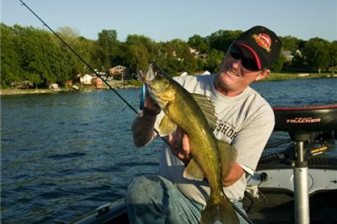 News & Tips: Gary Parson's Fishing Tips for River Walleyes...