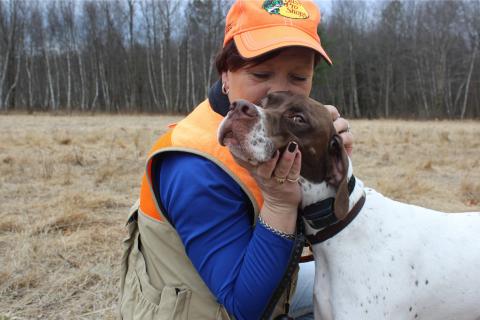 Dog trainer with Irish Setter