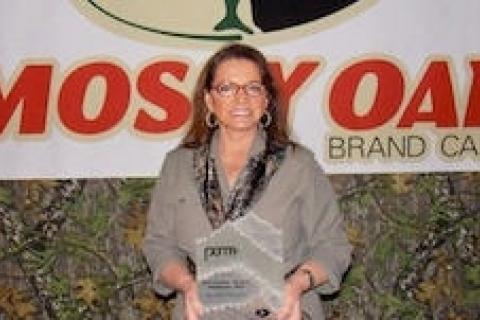 News & Tips: Brenda Valentine Receives 2013 Pinnacle Award...