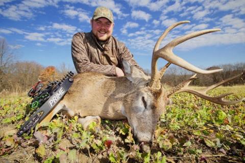 News & Tips: November Bucks in Rut: Deer Hunting Action 2015 (video)...