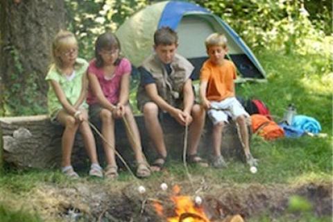 News & Tips: 5 Tips for Camping with Toddlers