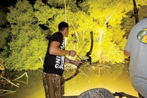News & Tips: Help the Environment, Try Bowfishing (video)...