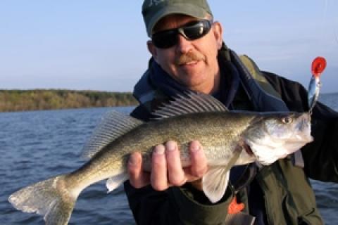 News & Tips: Early Fall Walleye Trolling Tips