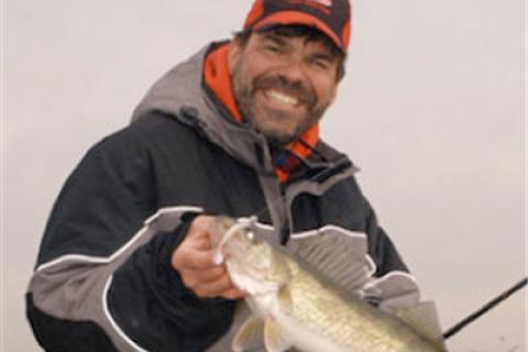 News & Tips: Aggressive Pitching to River Walleyes