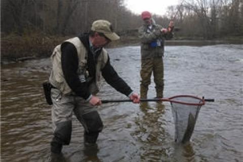 News & Tips: 6 Low-Water Fly Fishing Tips for Great Lakes Steelhead...