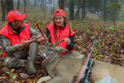 News & Tips: Deer Hunting 2015: Foggy Morning, Buck Down! (video)...