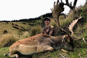 2020 New Zealand Fallow Deer and lady hunter